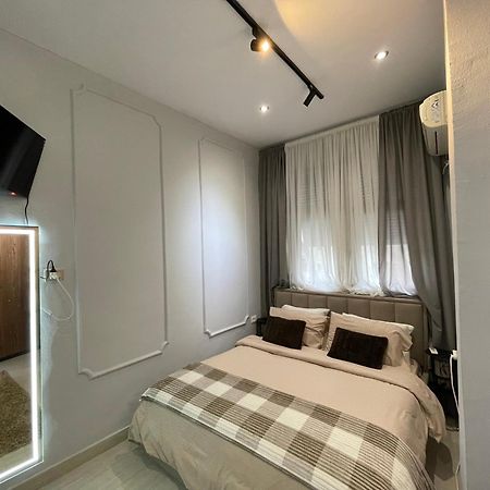 Blloku Tirana Studio Εξωτερικό φωτογραφία