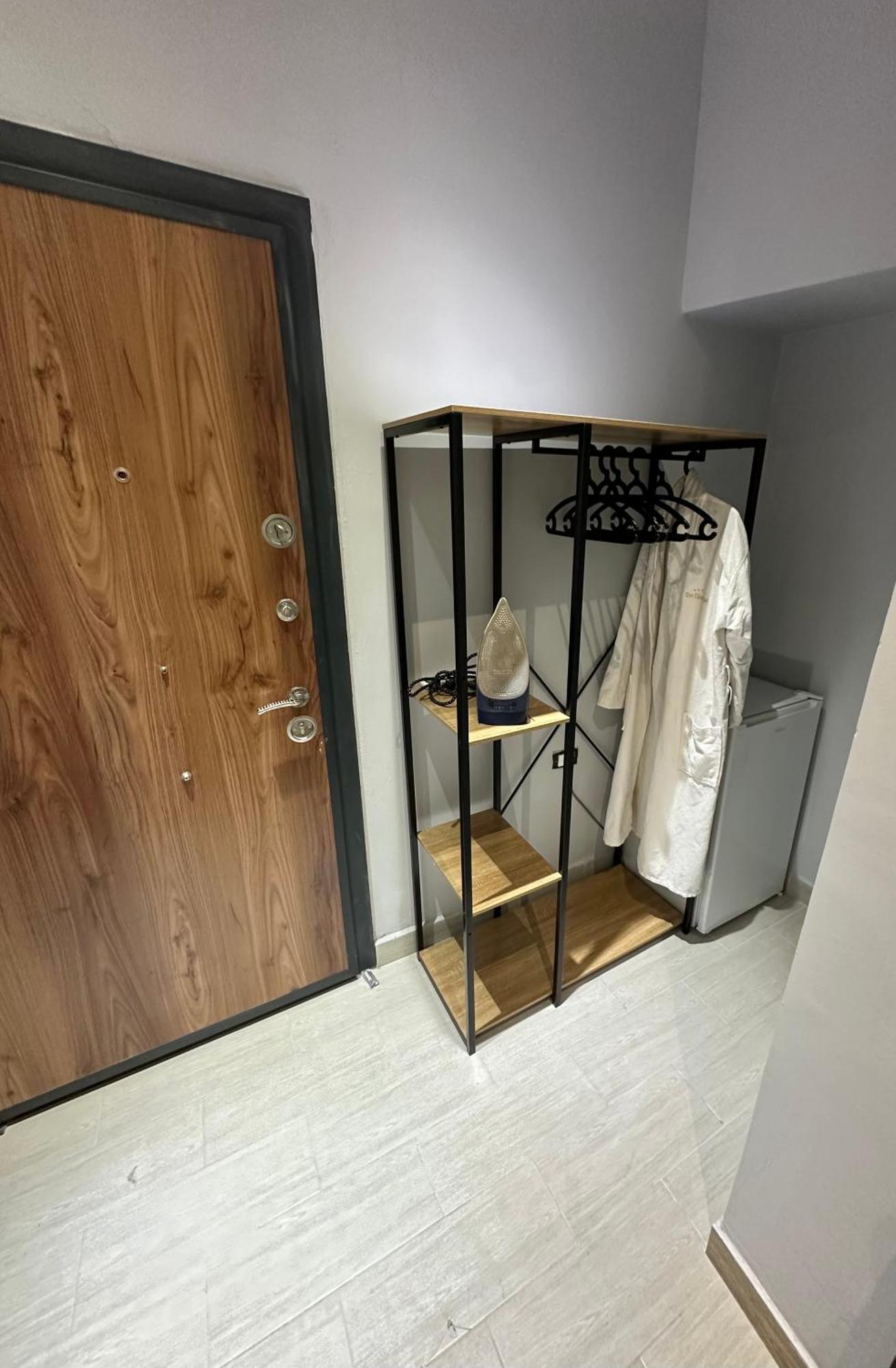 Blloku Tirana Studio Εξωτερικό φωτογραφία